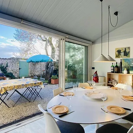 Vila Jolie Maison Avec Jardin, Piscine Et Parking *